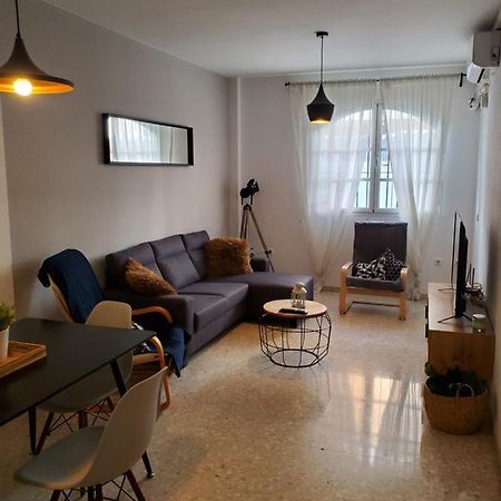 Ferienwohnung Apartamento Con Parking Gratis En El Centro De Málaga Exterior foto