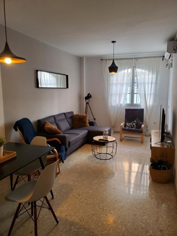 Ferienwohnung Apartamento Con Parking Gratis En El Centro De Málaga Exterior foto