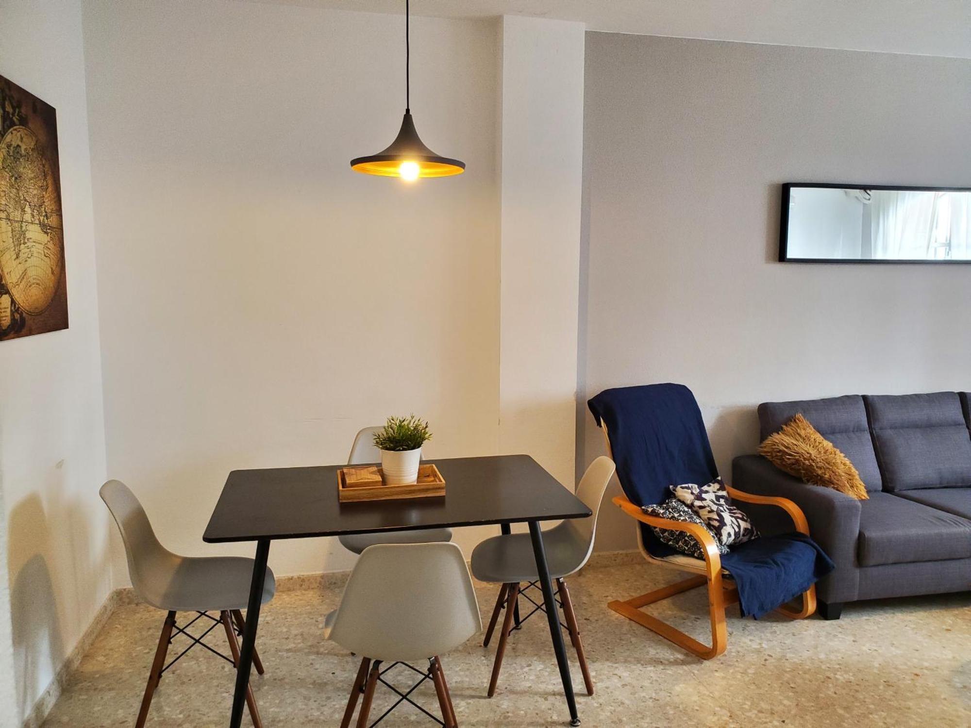 Ferienwohnung Apartamento Con Parking Gratis En El Centro De Málaga Exterior foto